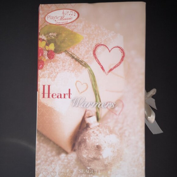 Seagull Studios Heart Warmers Christmas Medium Tea Light Candle Holder - Picture 1 of 11